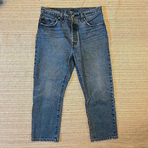 listing-status-banner